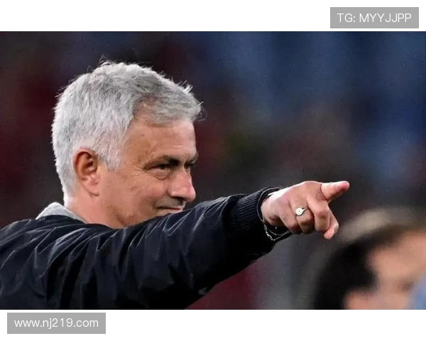 穆里尼奥暗示可能执教皇马